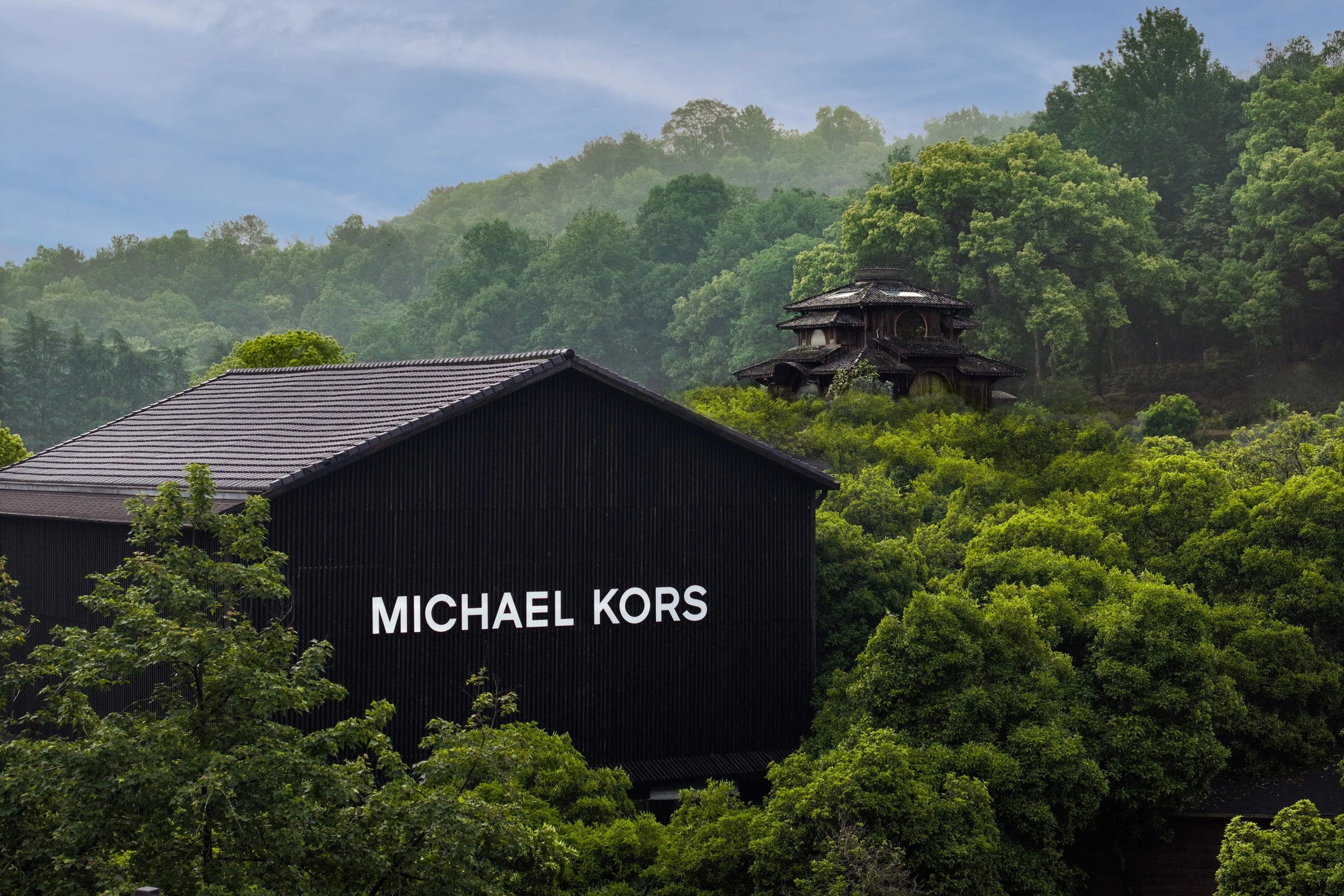 Michael Kors' Bold Strategy to Reclaim China's Accessible Luxury Market in 2025