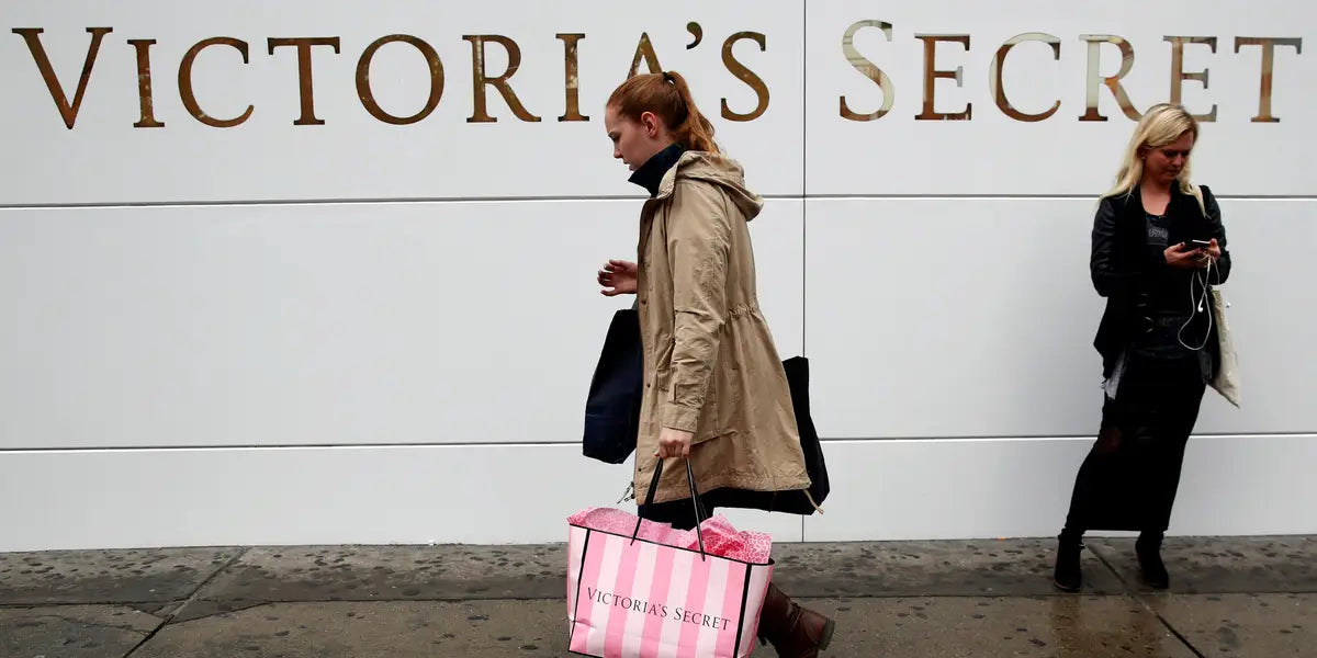Tariff Hikes Force Victoria’s Secret to Cut Profit Outlook Despite Cost Savings