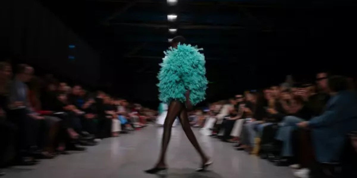 Stella McCartney’s FEVVERS Revolution: Plant-Based Feathers Redefine Paris Fashion Week