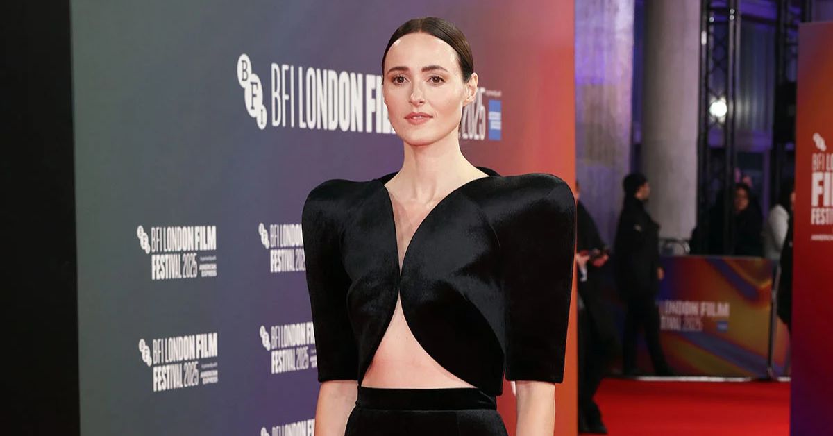 Renate Reinsve Redefines Red Carpet Glamour in Louis Vuitton at "Sentimental Value" Festivals