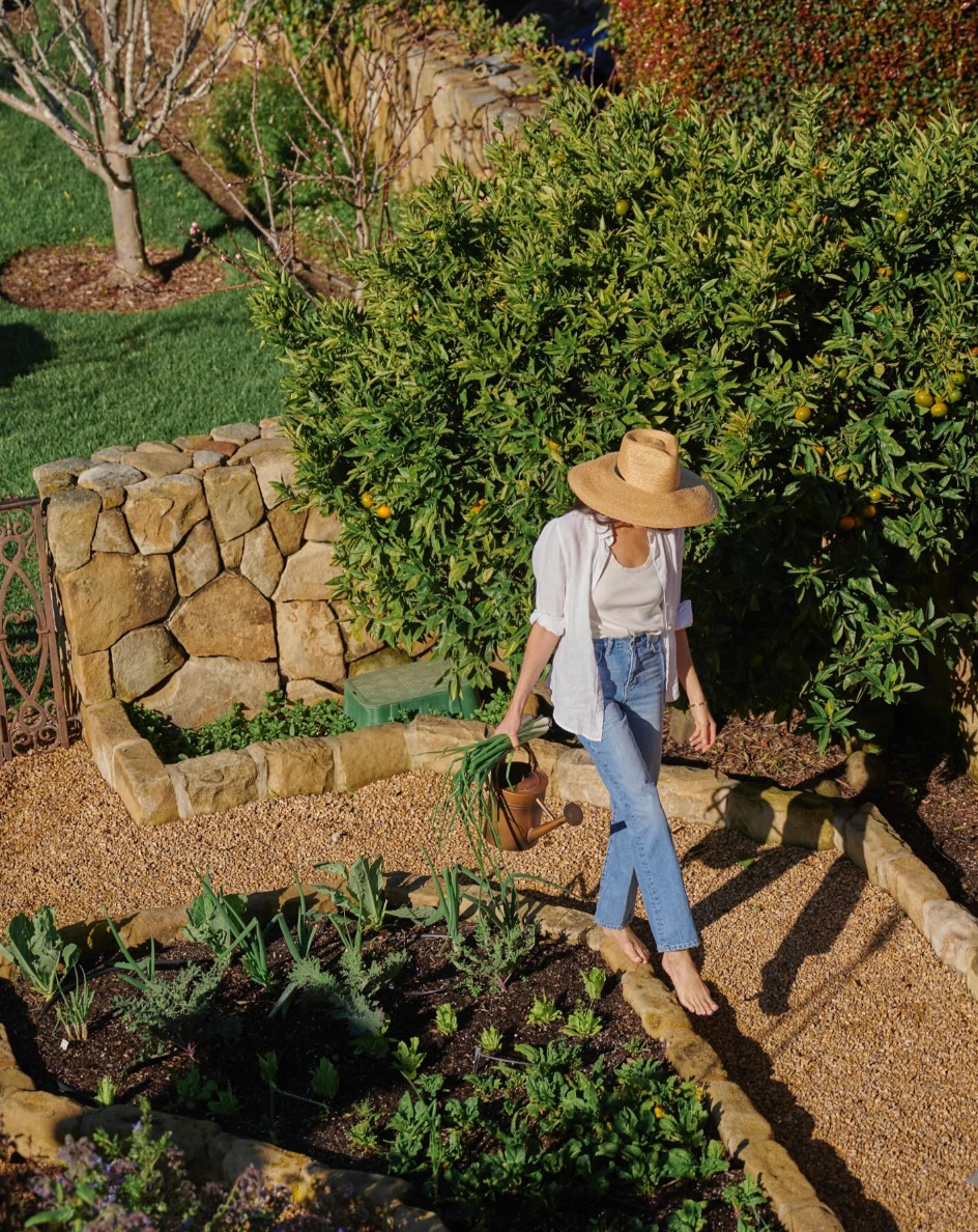 Meghan Markle Embraces Effortless Spring Style: A Look to Inspire Your Wardrobe