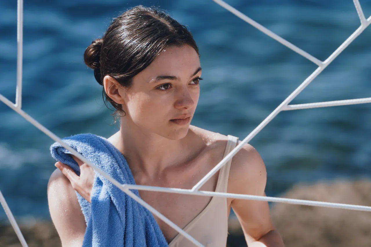 Bonjour Tristesse Remake: Rediscovering Jean Seberg’s Timeless Fashion Influence