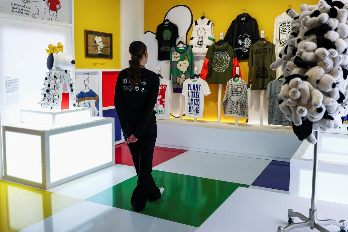 Snoopy in Style: A Fashionable Tribute to a Beloved Icon in Paris