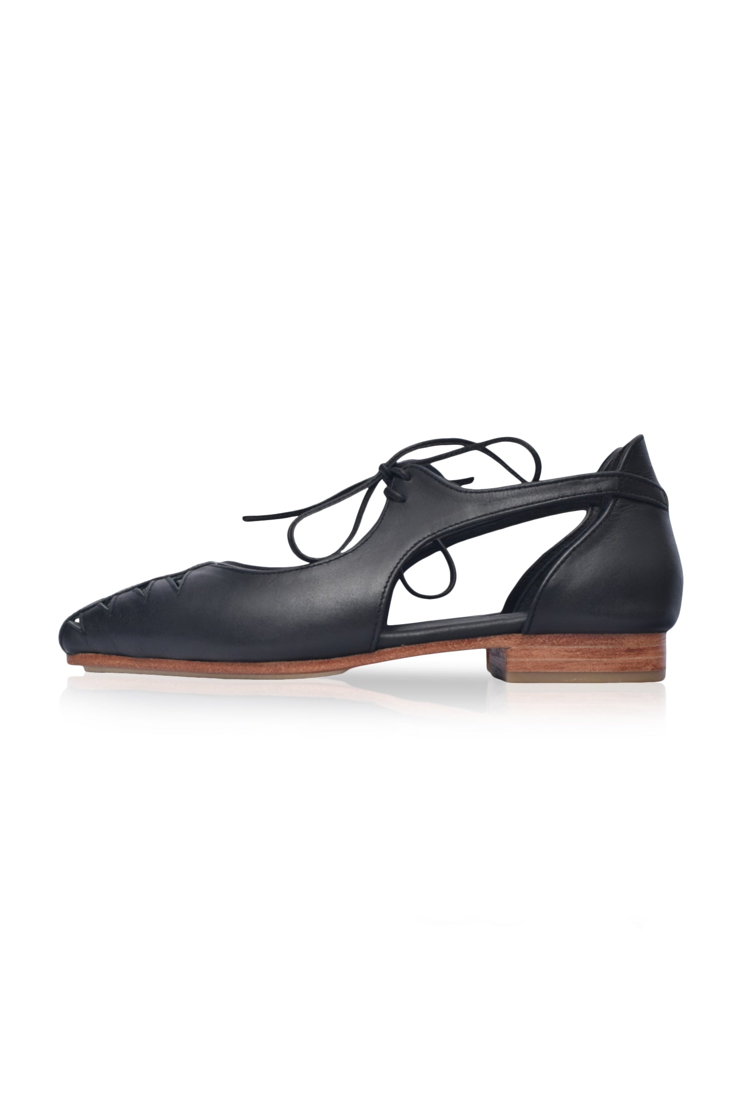 Buy Eden Pointy Toe Ballet Flats by Bali ELF
