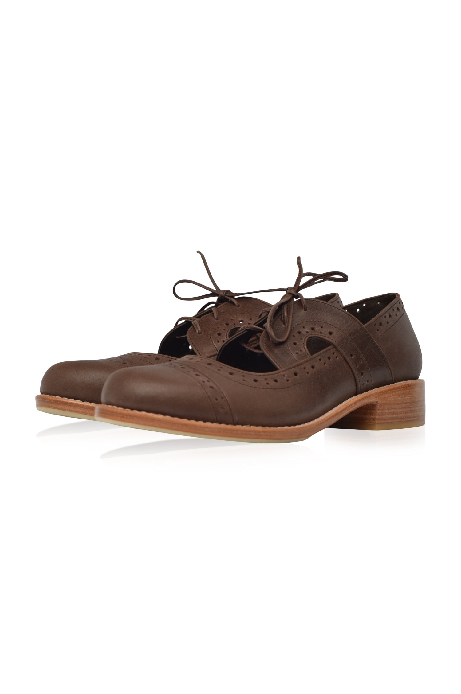 Buy Scandinavia Leather Oxfords by Bali ELF