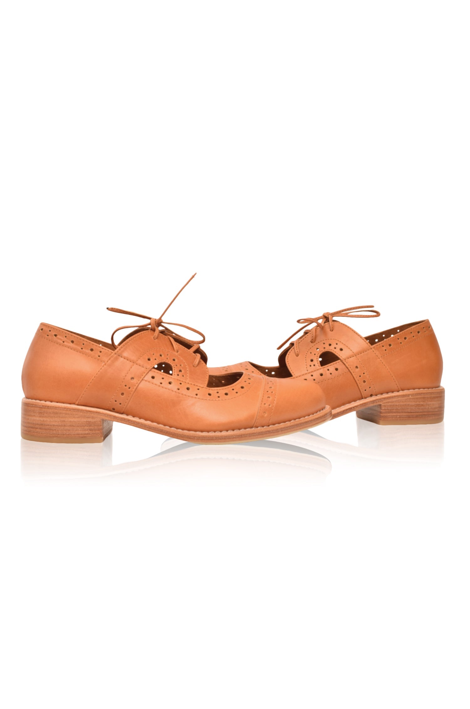 Buy Scandinavia Leather Oxfords by Bali ELF