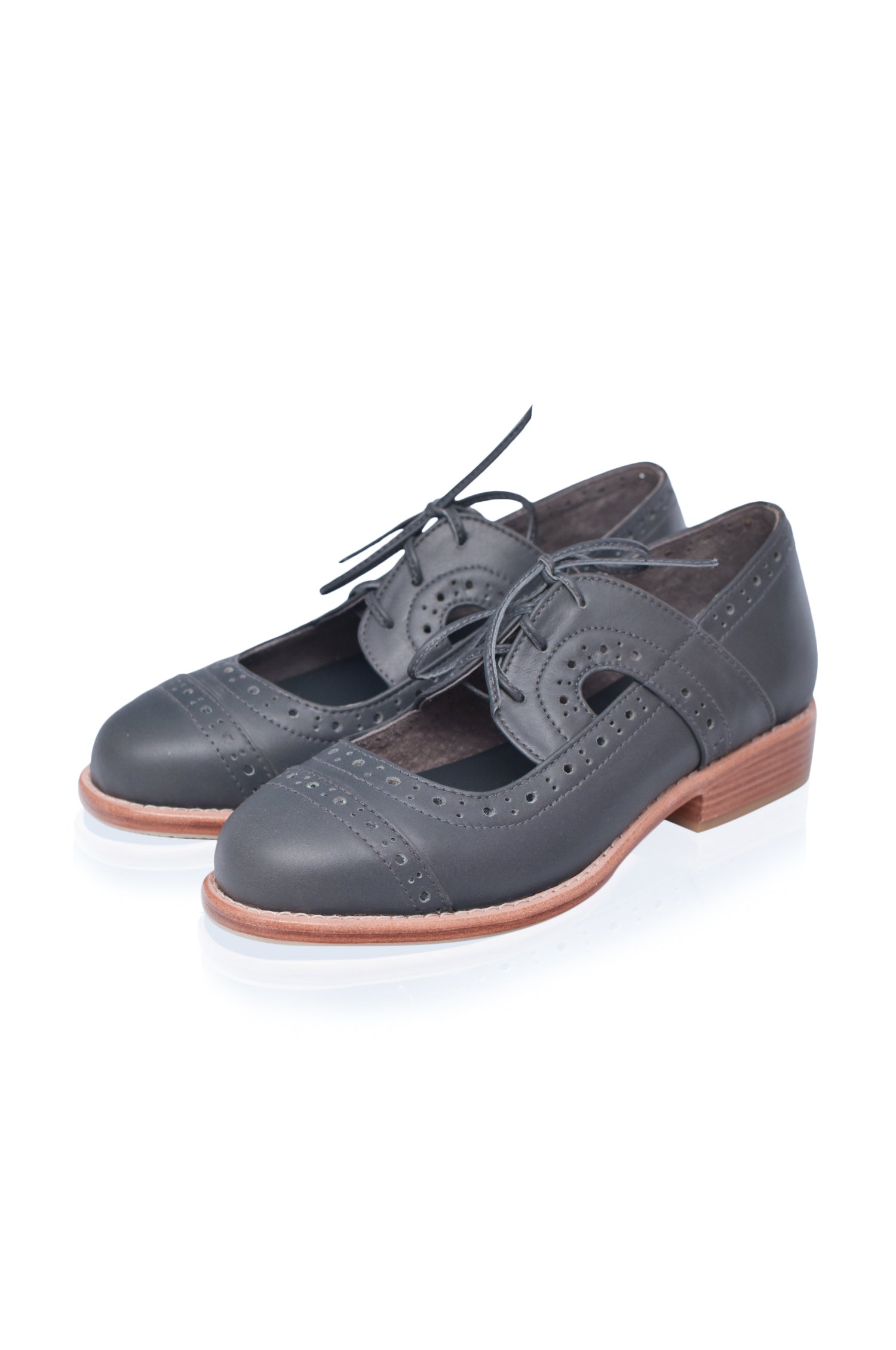 Buy Scandinavia Leather Oxfords by Bali ELF