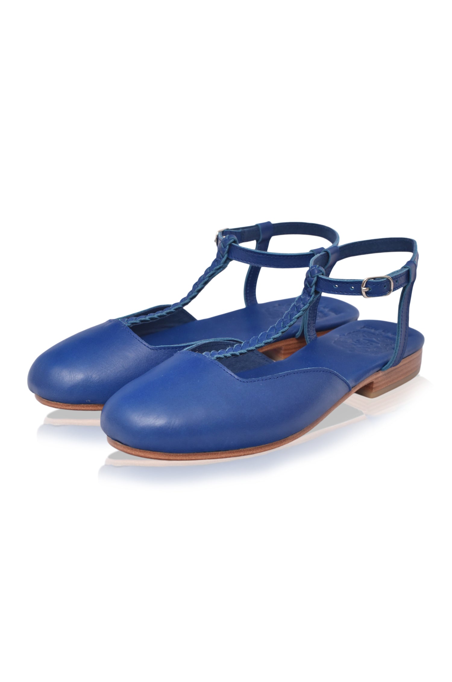 Buy Tresser Slingback Leather Flats by Bali ELF