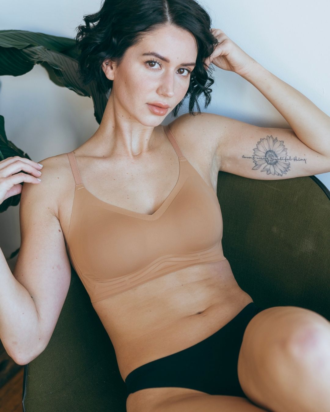 Second Skin Scoop Seamless Pullover Bra