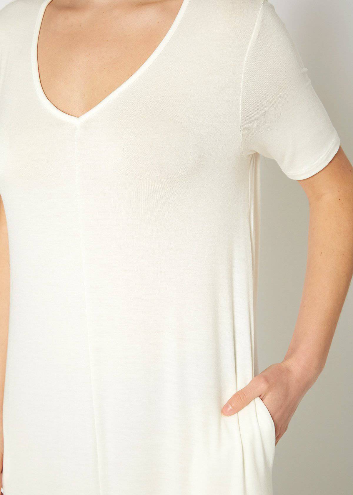 Buy V-neck Short Sleeve Maxi Dress With Pockets by Shop at Konus