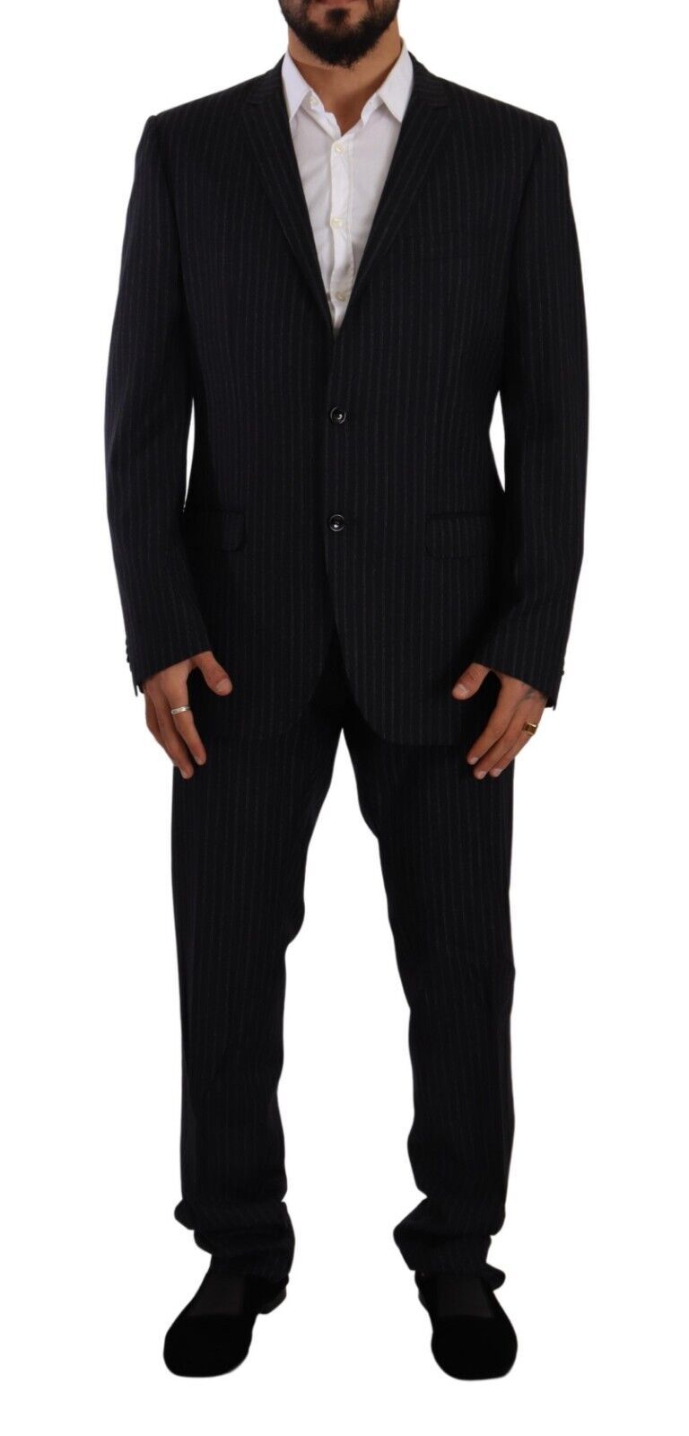 Sleek Grey 2-Piece Mens Suit with Notch Lapels