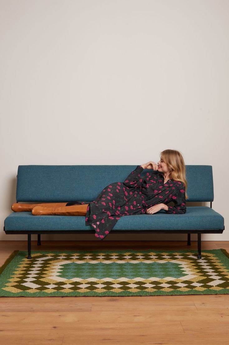 The Rise of the Tradwife Movement: Embracing Tradition in Modern Times