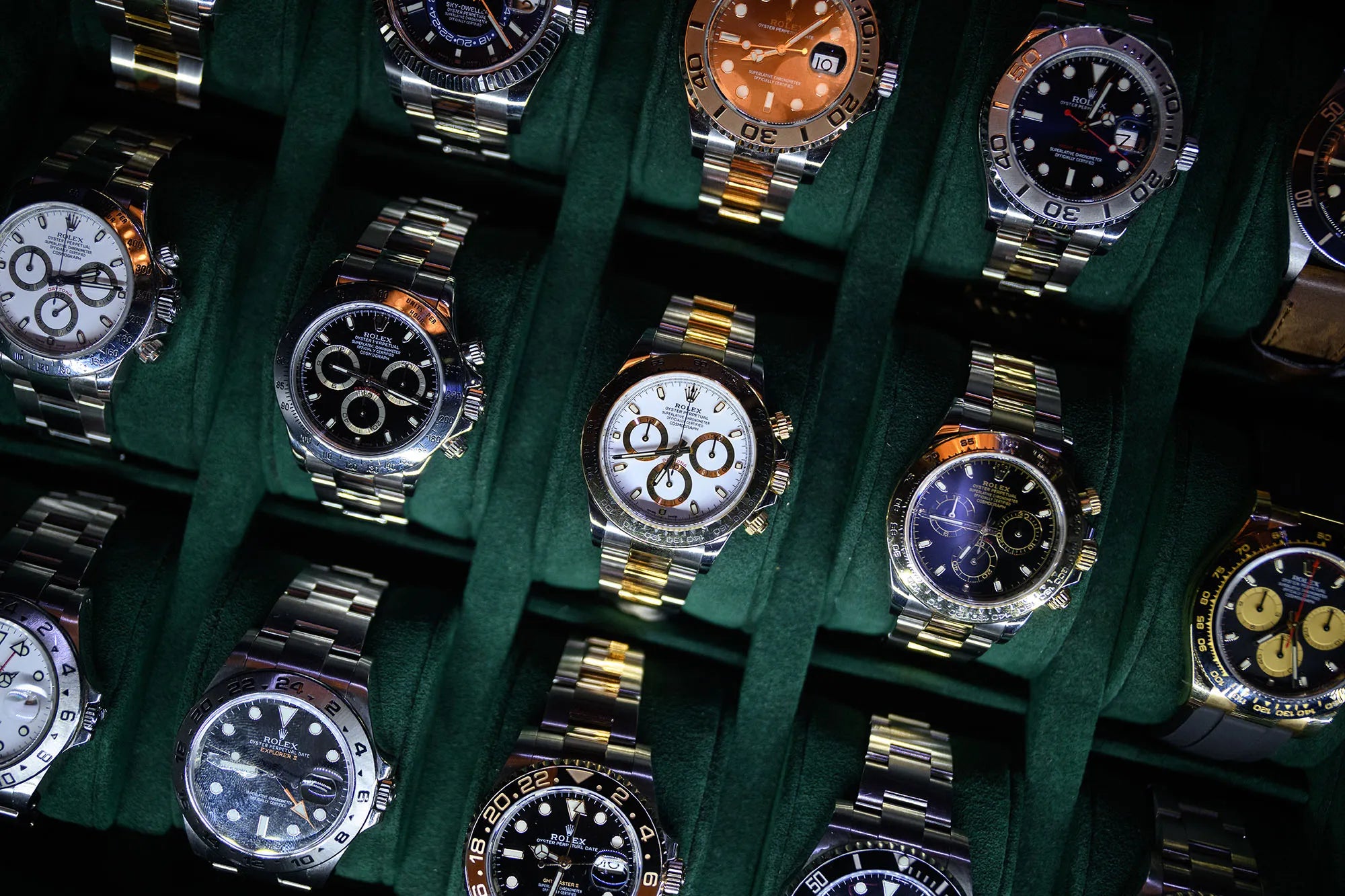 Best Luxury Watches to Invest in for 2025: Fashion Meets Finance