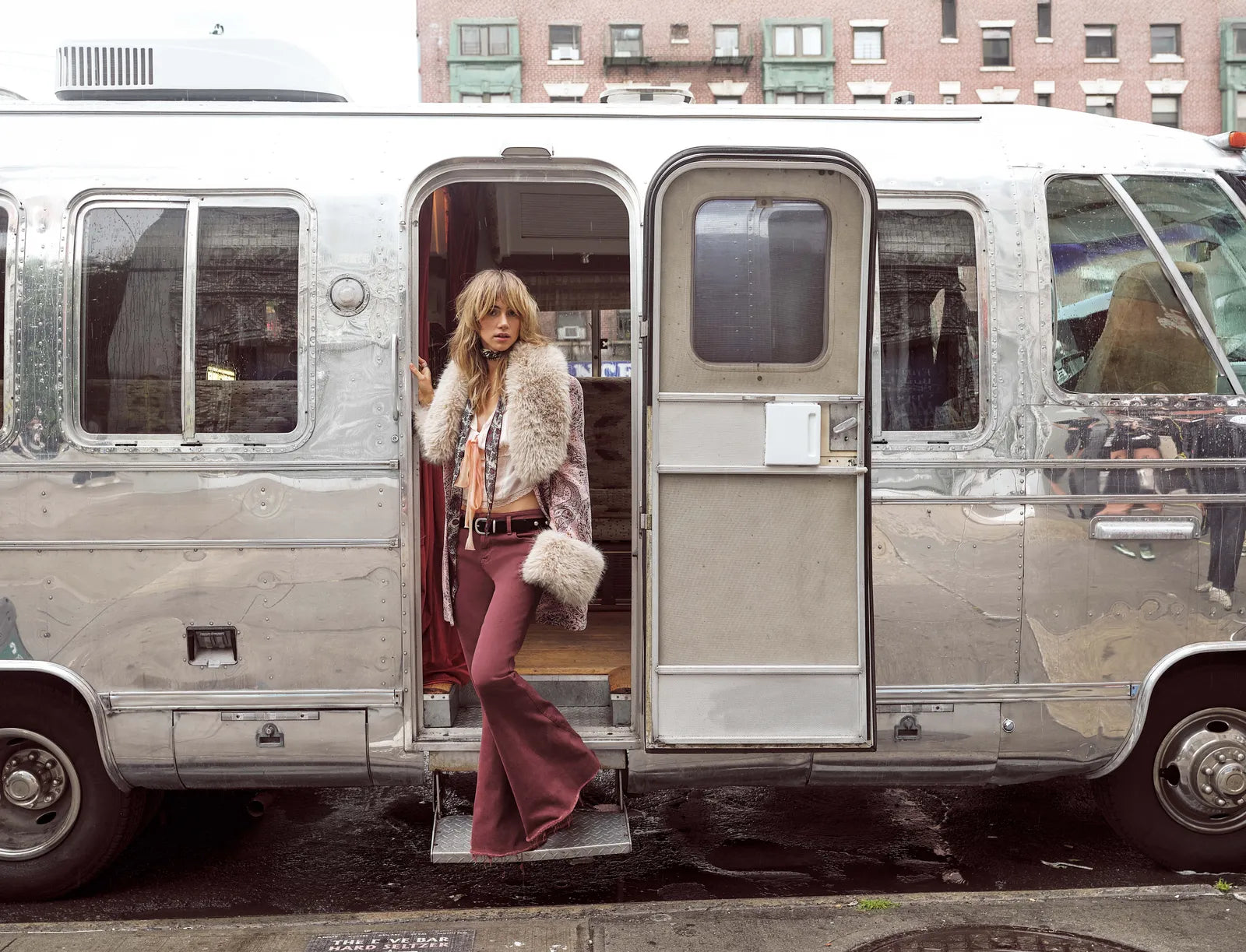 Suki Waterhouse Revives Boho Chic in Free People’s Fall Campaign