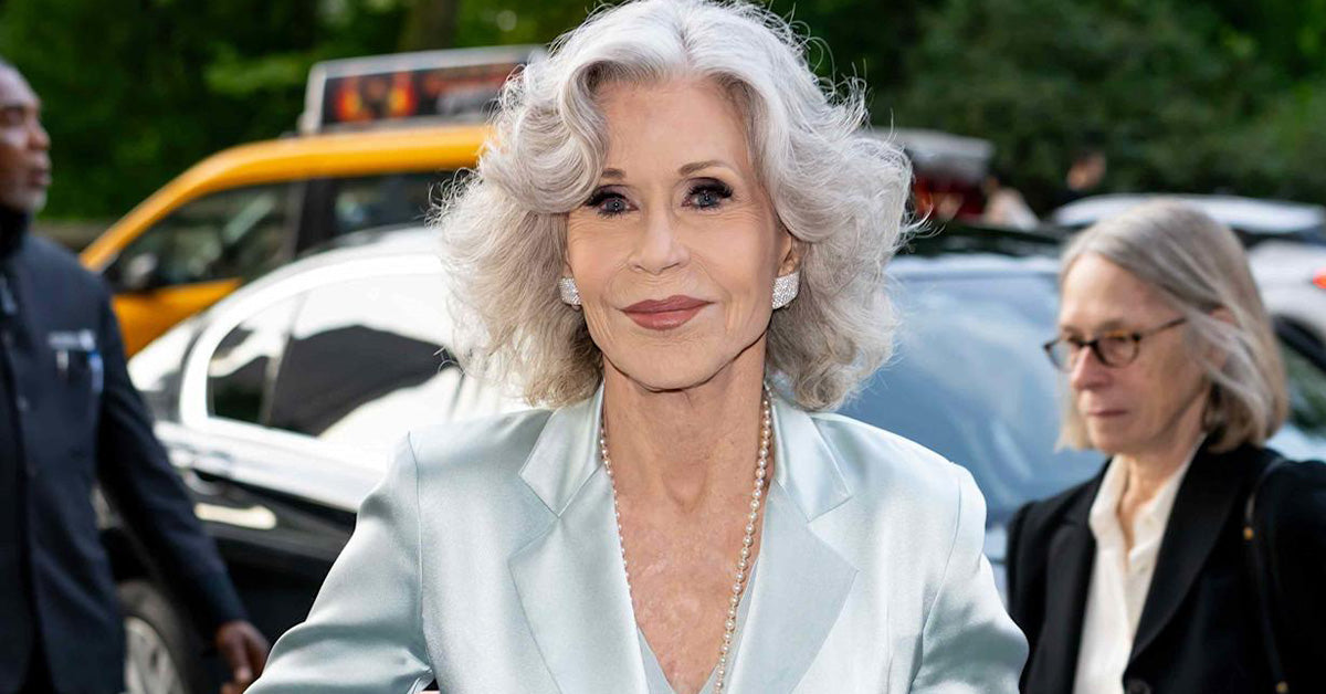 Jane Fonda's Secret to Single Style Bliss