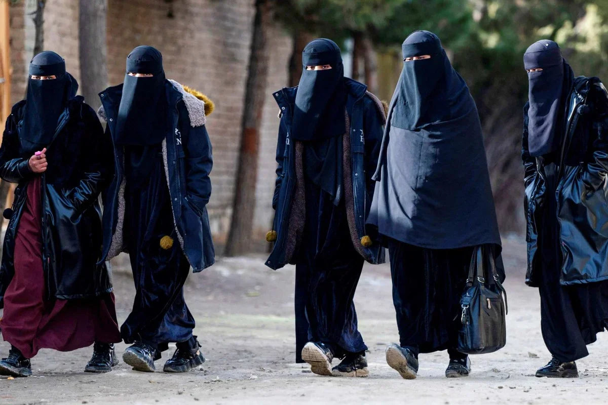 Young Afghan Women Embrace Modern Fashion: The Shift from Burqa to Abaya