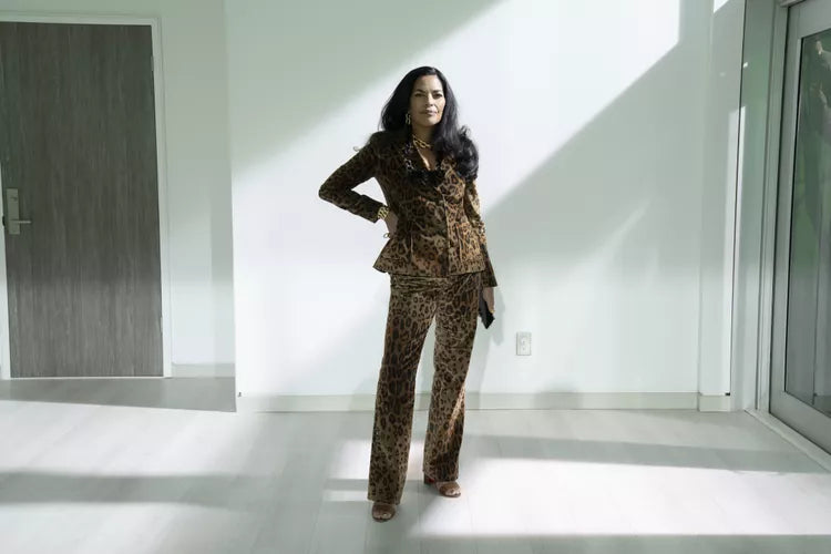 Sarita Choudhury’s Style Evolution: Power, Confidence, and the Art of Flirtation on “And Just Like That”