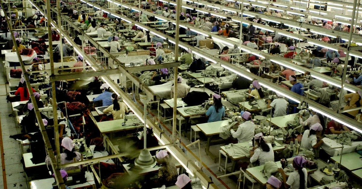 Why Tariffs Aren’t Repatriating U.S. Fashion Production: Unpacking the 2025 Sourcing Reality