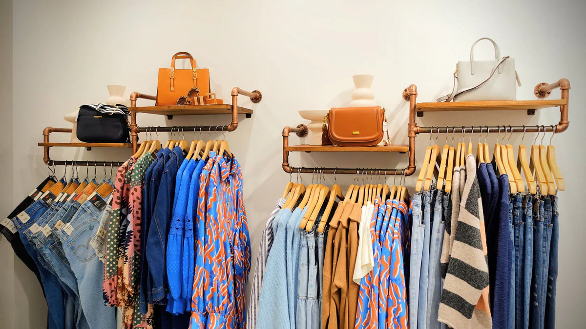 How to Set Up a Successful Clothes Boutique: A Comprehensive Guide