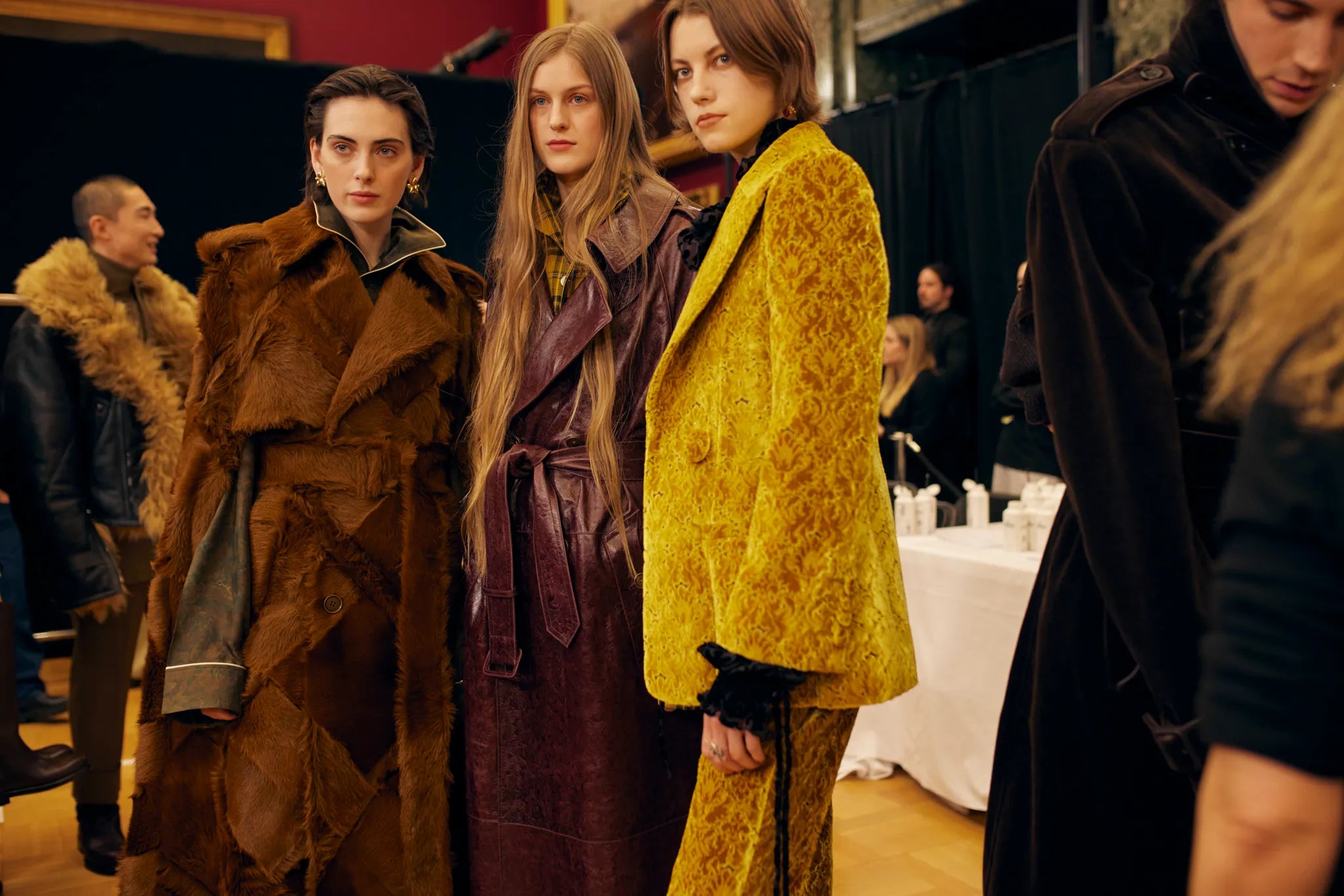 Burberry's Fall/Winter 2025 Collection: A Masterclass in British Heritage and Modern Elegance