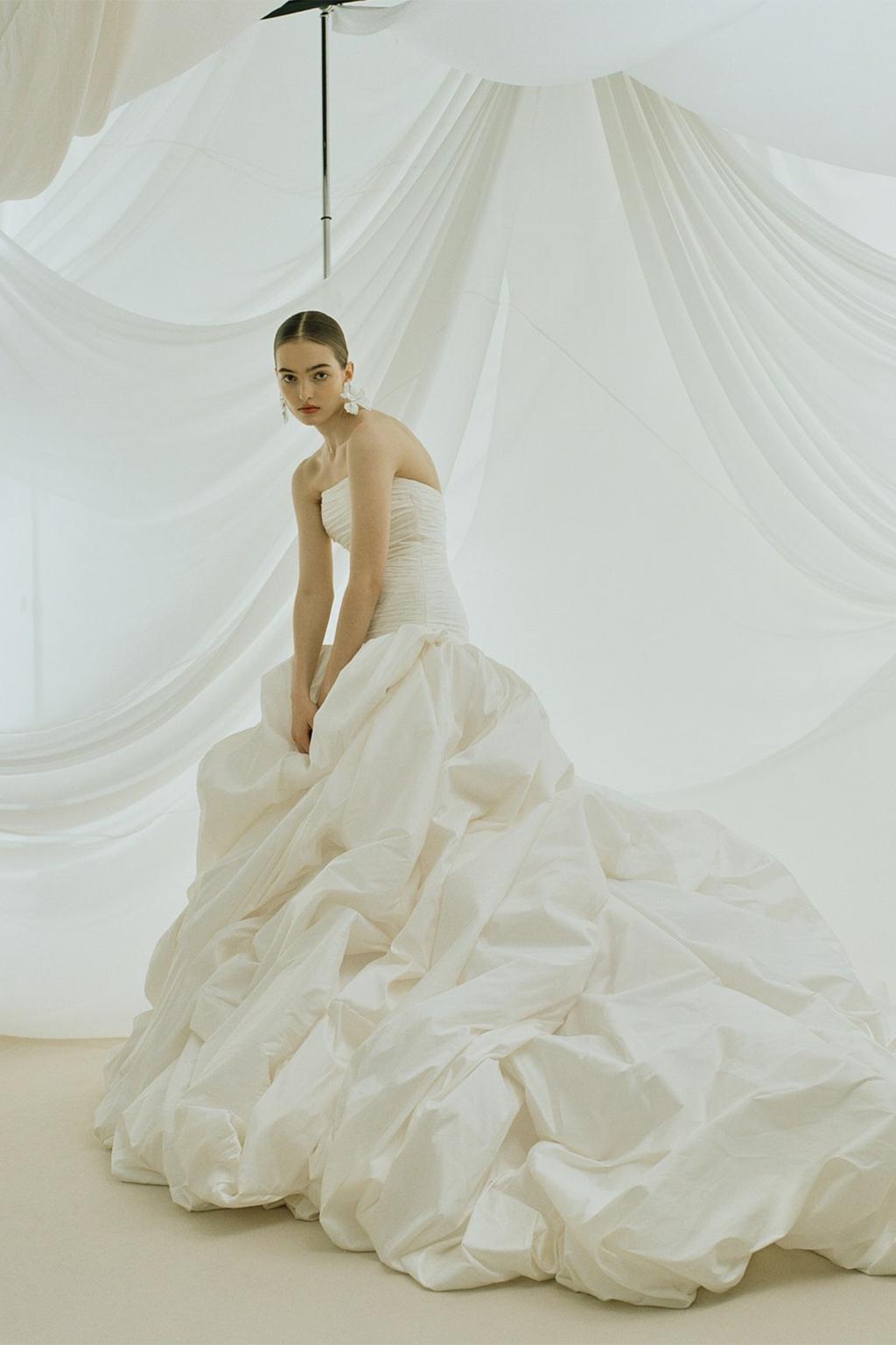 The Resurgence of the Y2K Bubble Skirt: A Surprising Hit at New York Bridal Fashion Week 2025