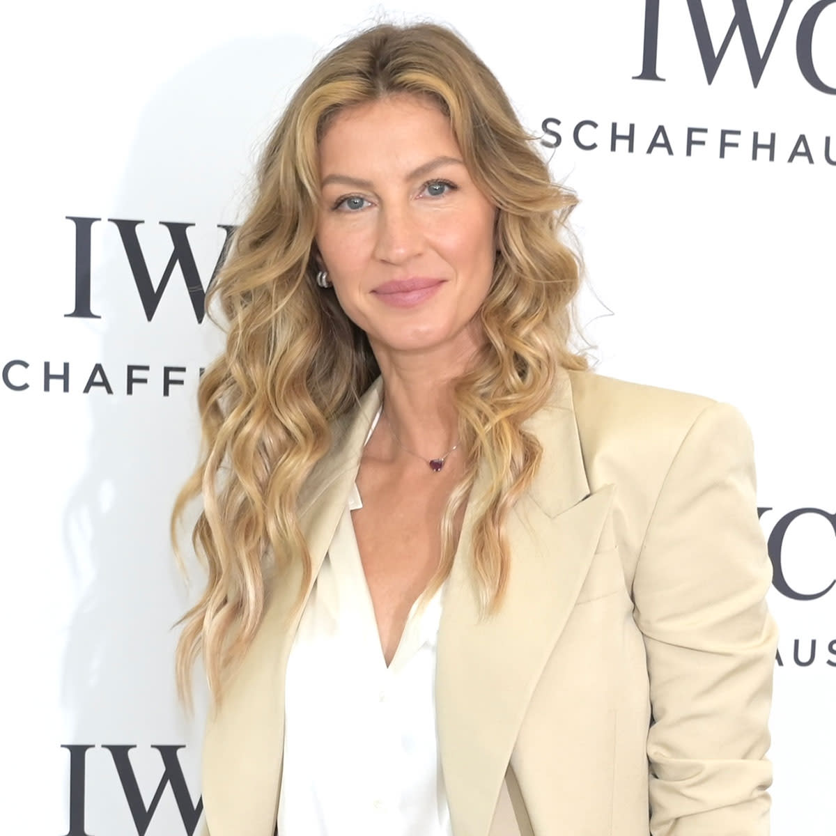 Gisele Bündchen Returns to the Spotlight: A New Era for the Supermodel and Fashion Industry in 2025