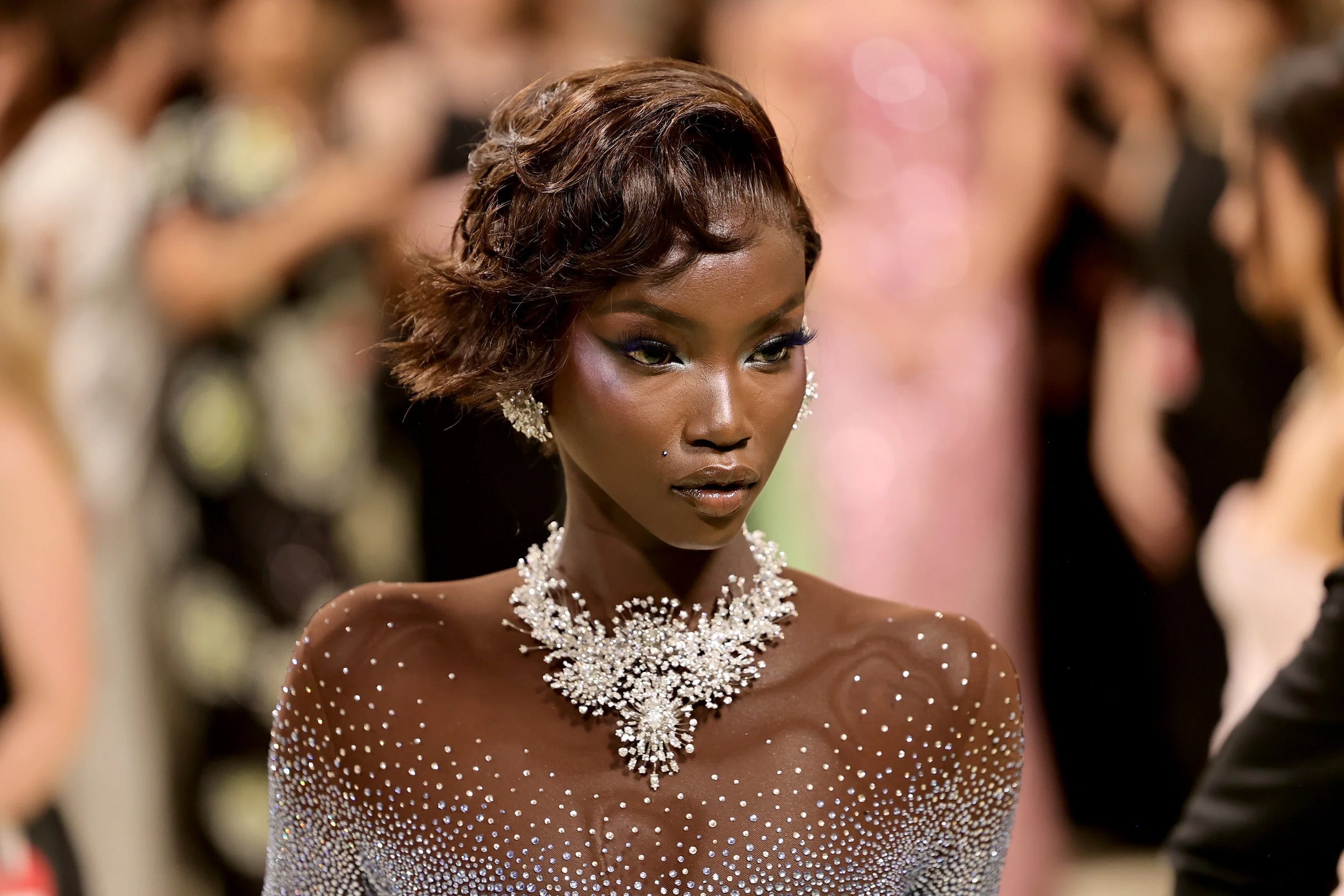 Anok Yai: The Rising Star Redefining Fashion and Beauty in China