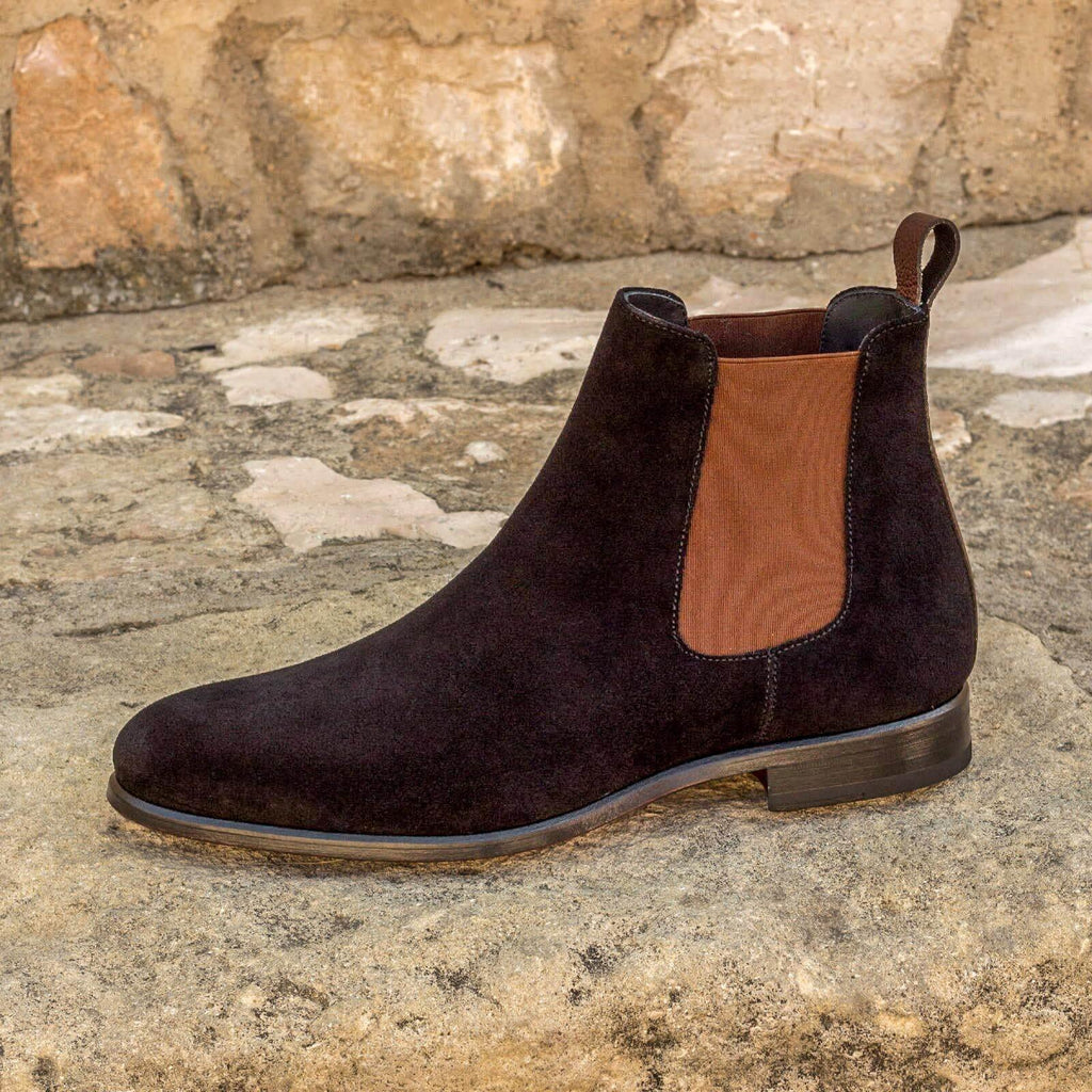 Buy 006 Chelsea Suede Boots by Que Shebley