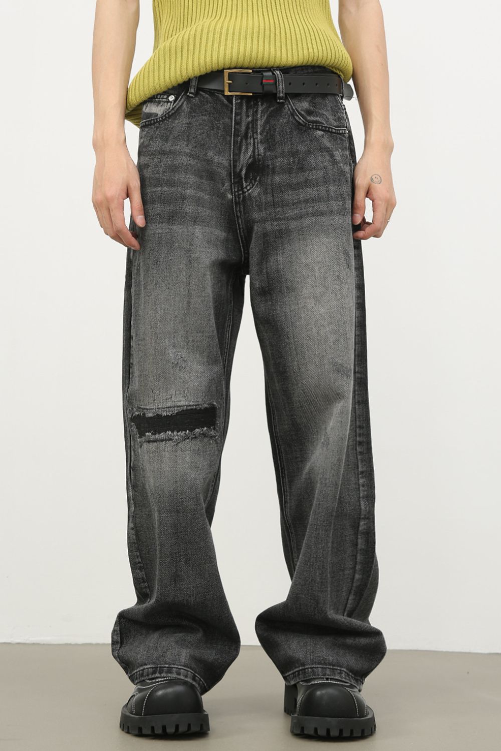 Buy Men's Distressed Jeans with Pockets by Faz