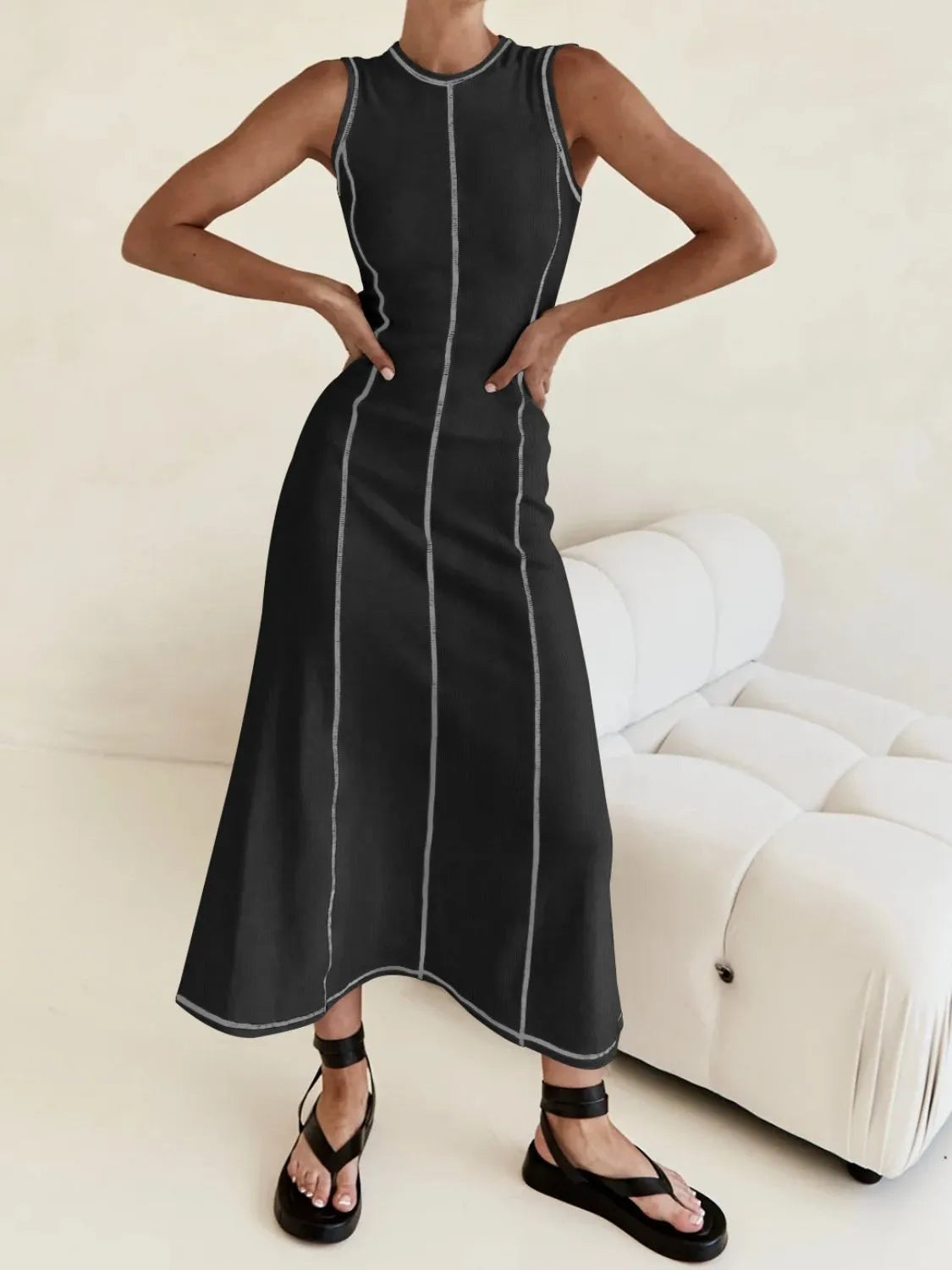 Buy Contrast Stitching Round Neck Sleeveless Midi Dress by Faz