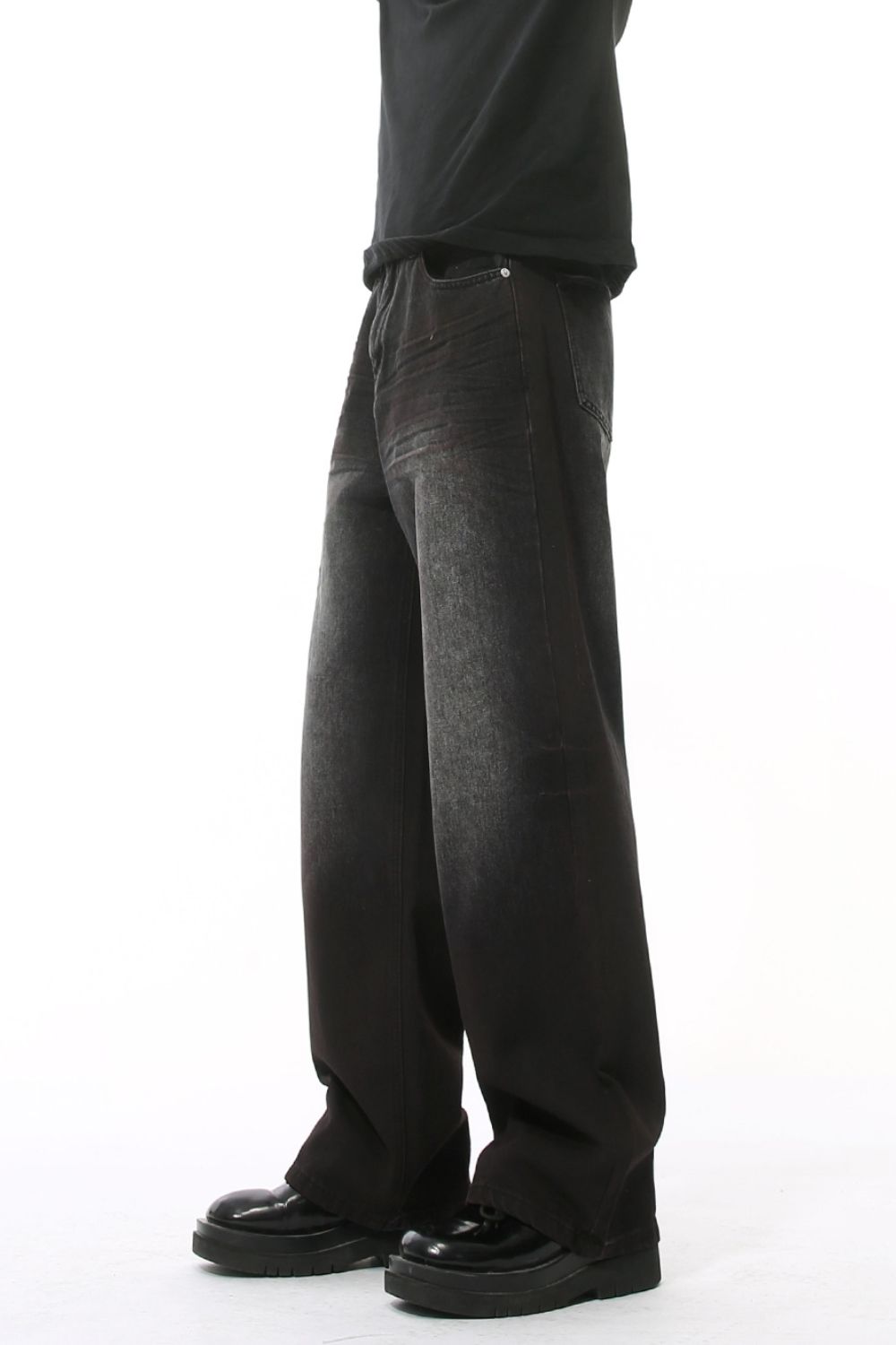 Buy High Waist Baggy Jeans with Pockets by Faz