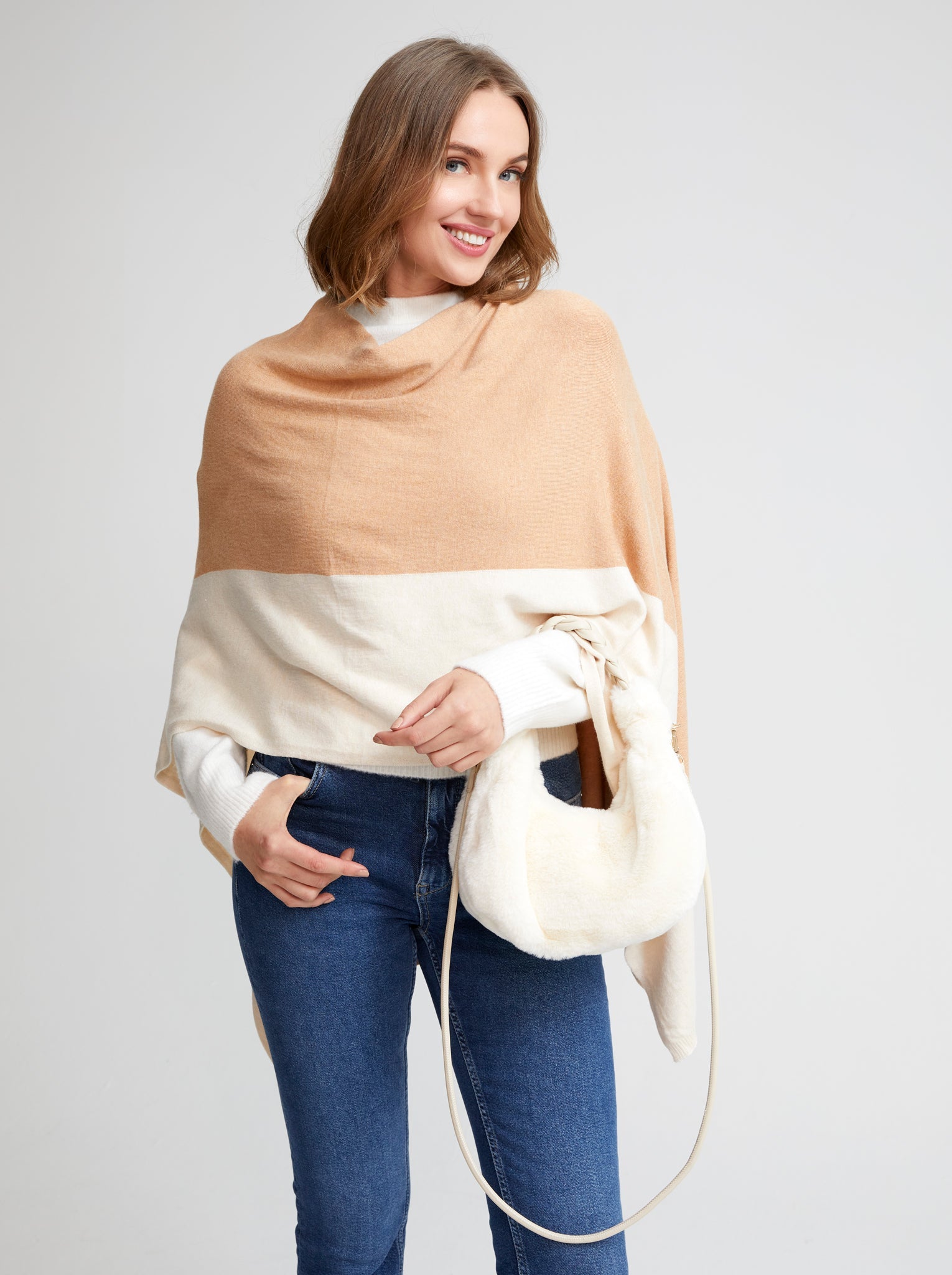 Moritz Mini Hobo, Ivory