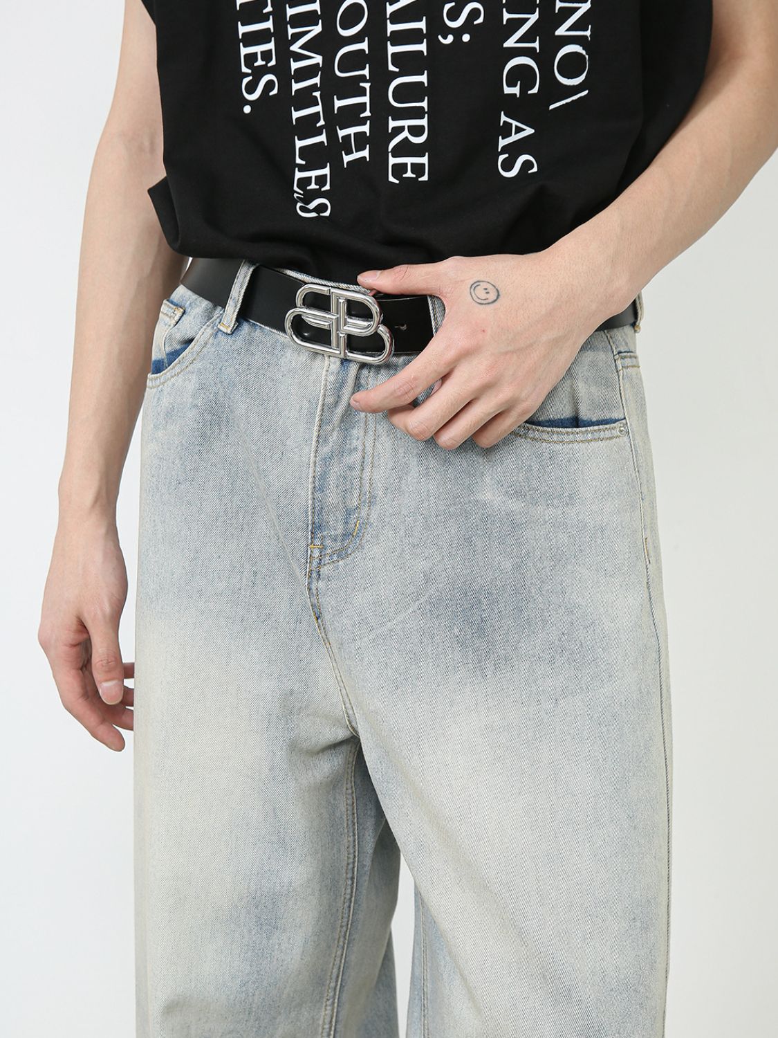 Buy Men's Wide Leg Jeans with Pockets by Faz