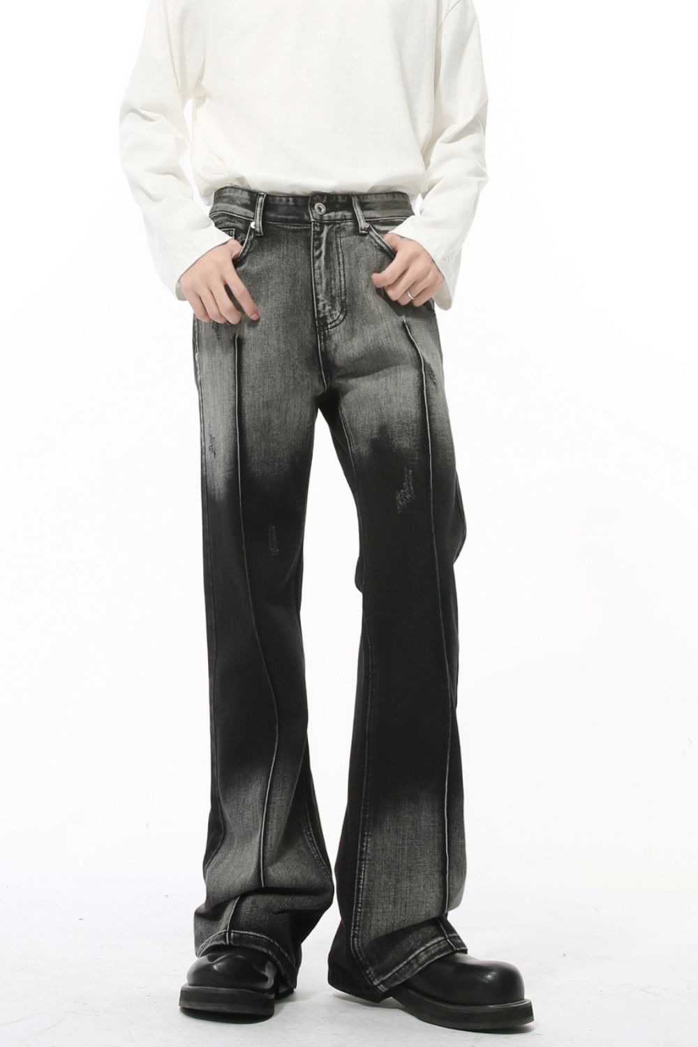 Buy Pocketed High Waist Jeans by Faz