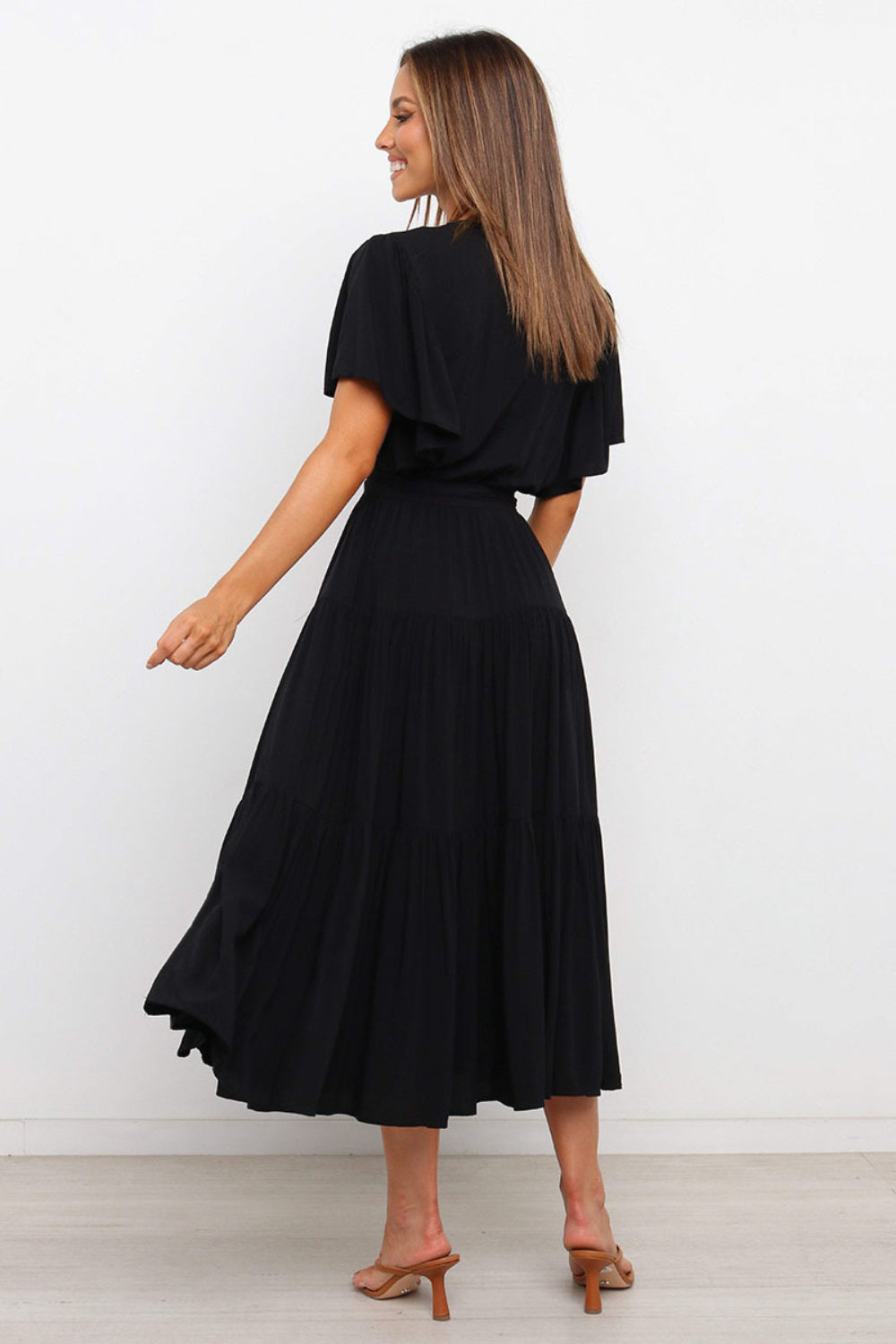 Buy Front Tie Short Sleeve Tiered Midi Dress by Faz