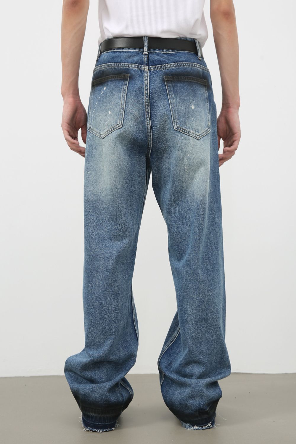 Men's Raw Hem Baggy Jeans