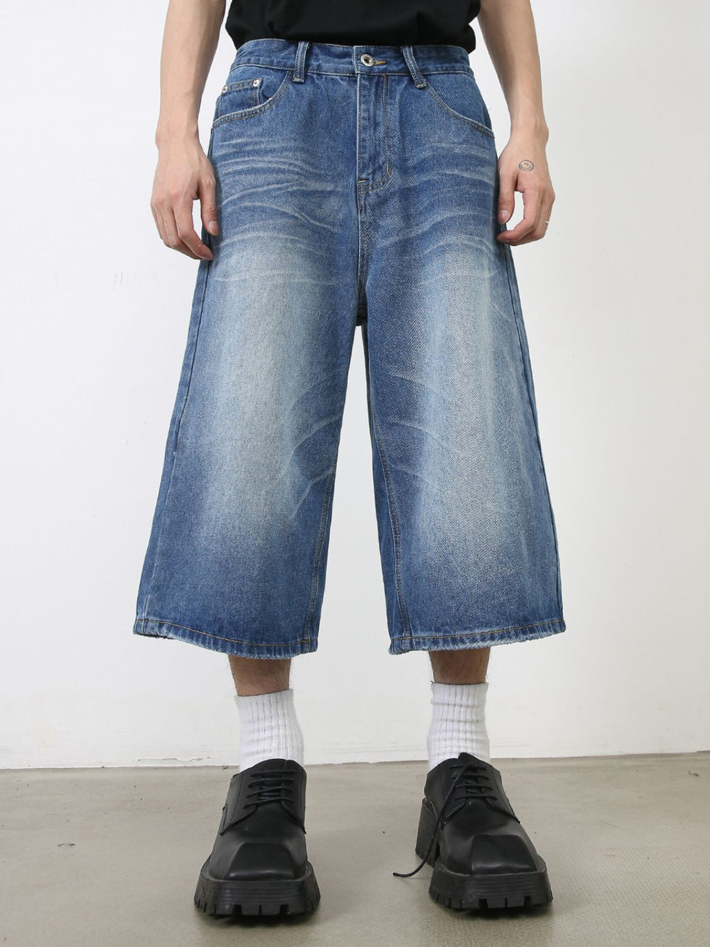 Buy Men's Washed Denim Shorts with Pockets by Faz