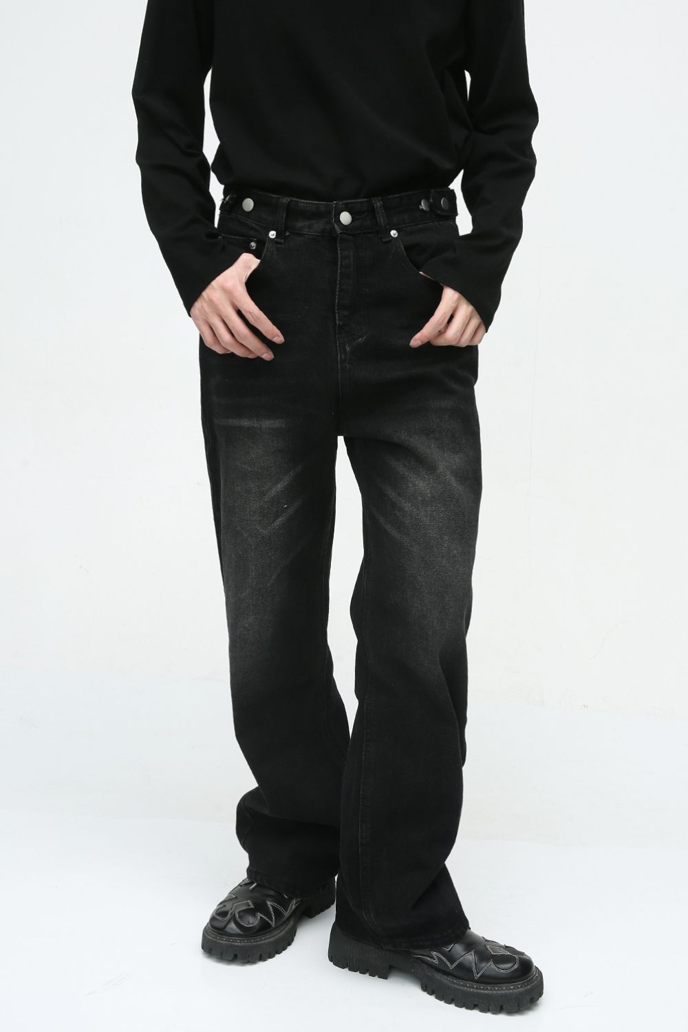 Buy Men's Washed Straight-Leg Jeans by Faz