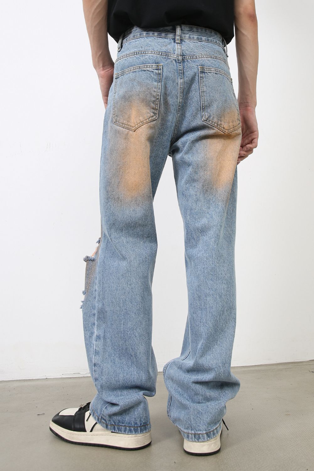 Buy Men's Distressed Jeans with Pockets by Faz