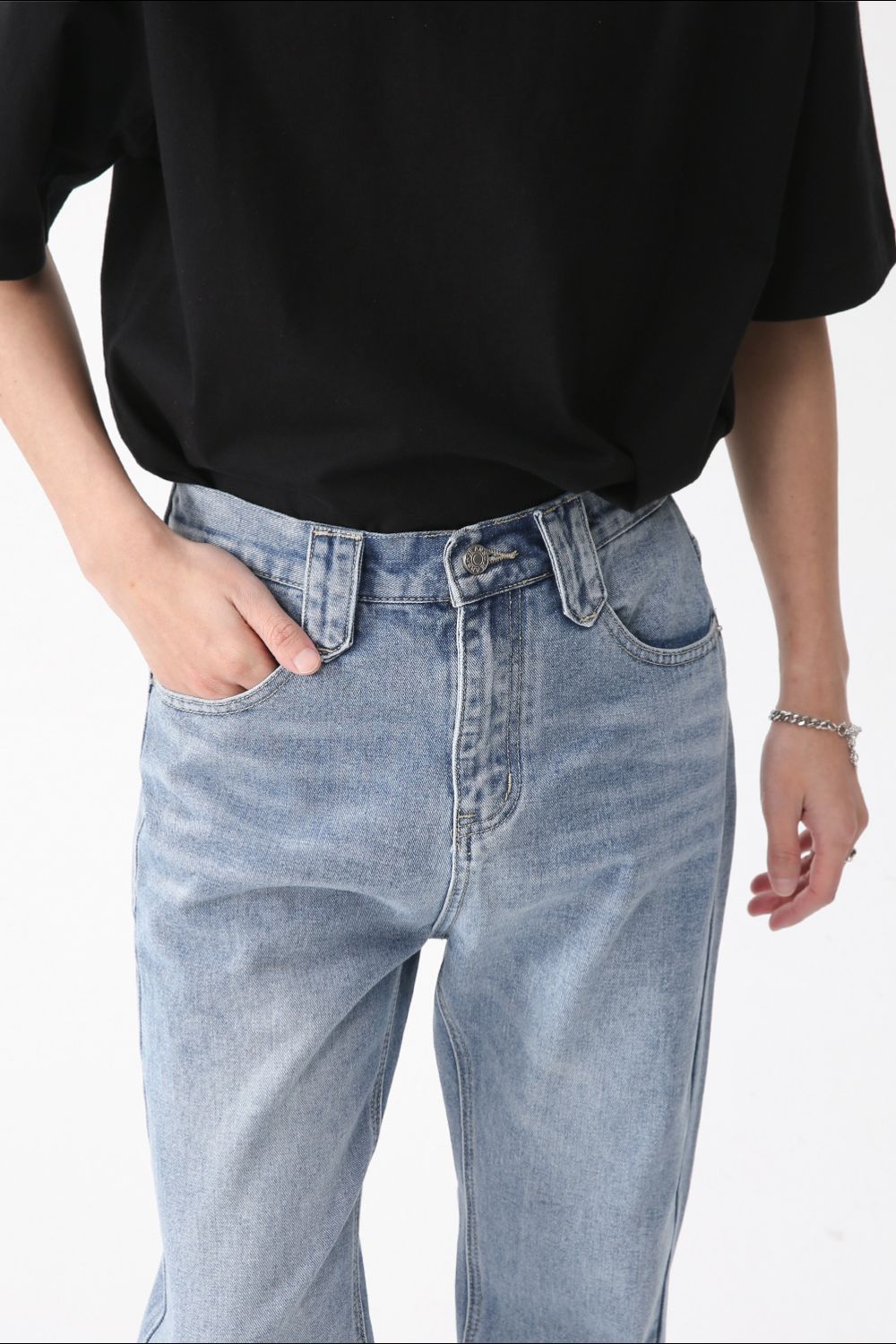 Buy Cat's Whiskers Jeans with Pockets by Faz