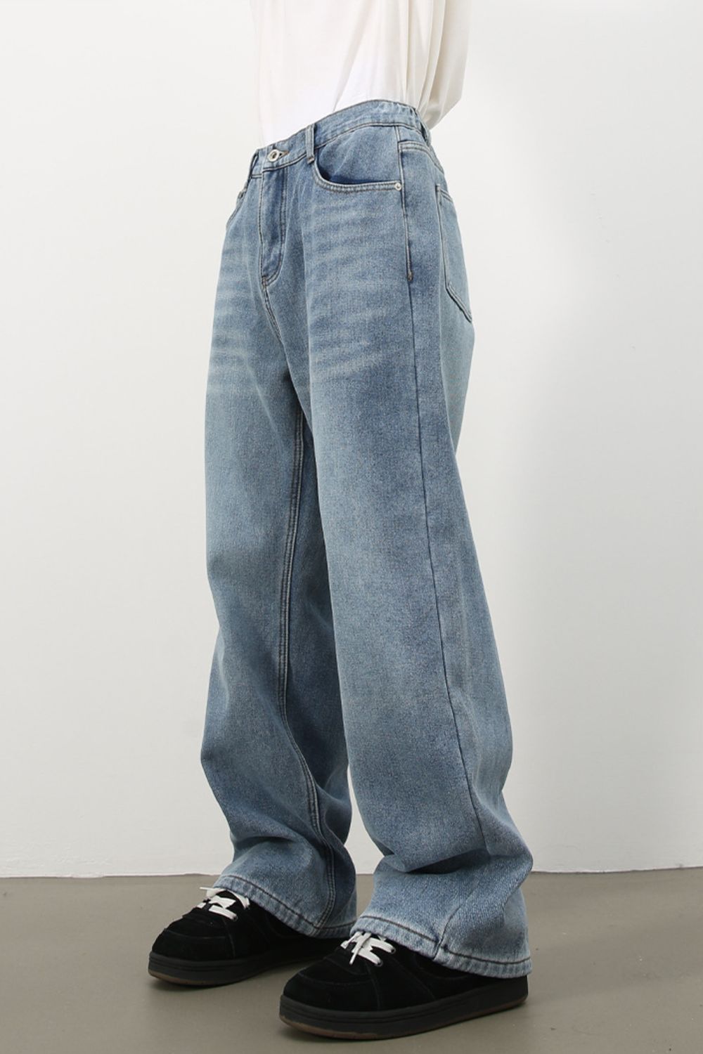 Buy Men's Wide Leg Jeans by Faz