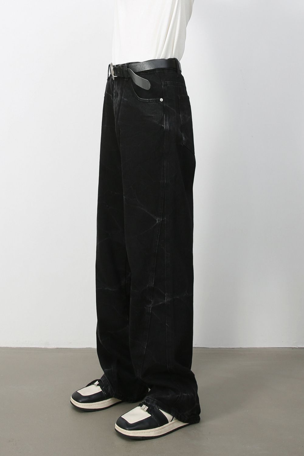 Buy Men's Baggy Jeans with Pockets by Faz