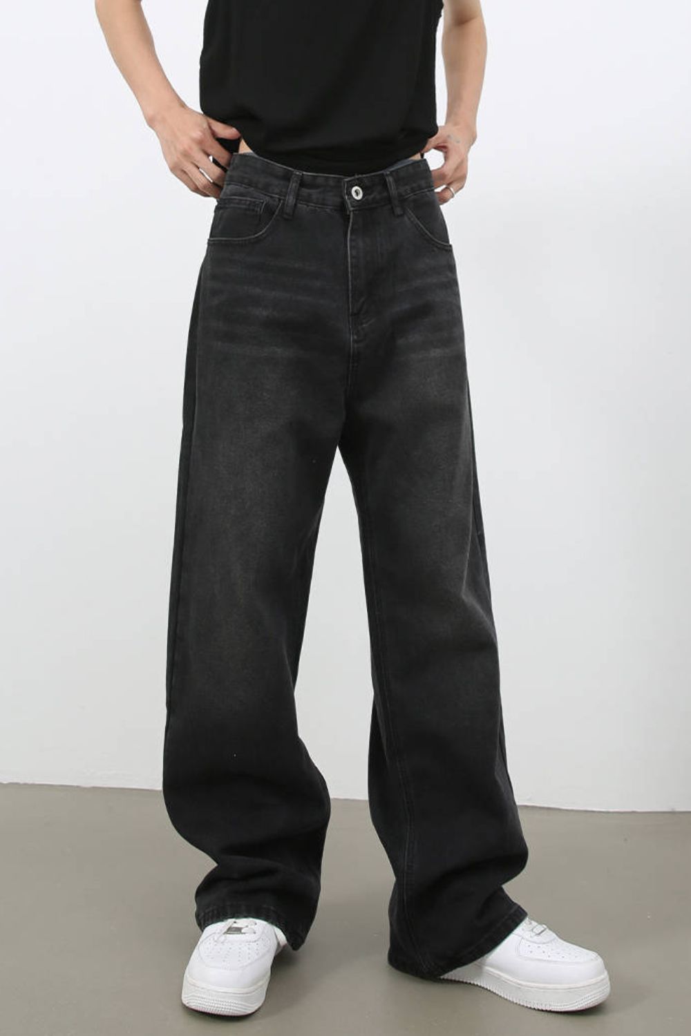 Buy Men's Wide Leg Jeans with Pockets by Faz