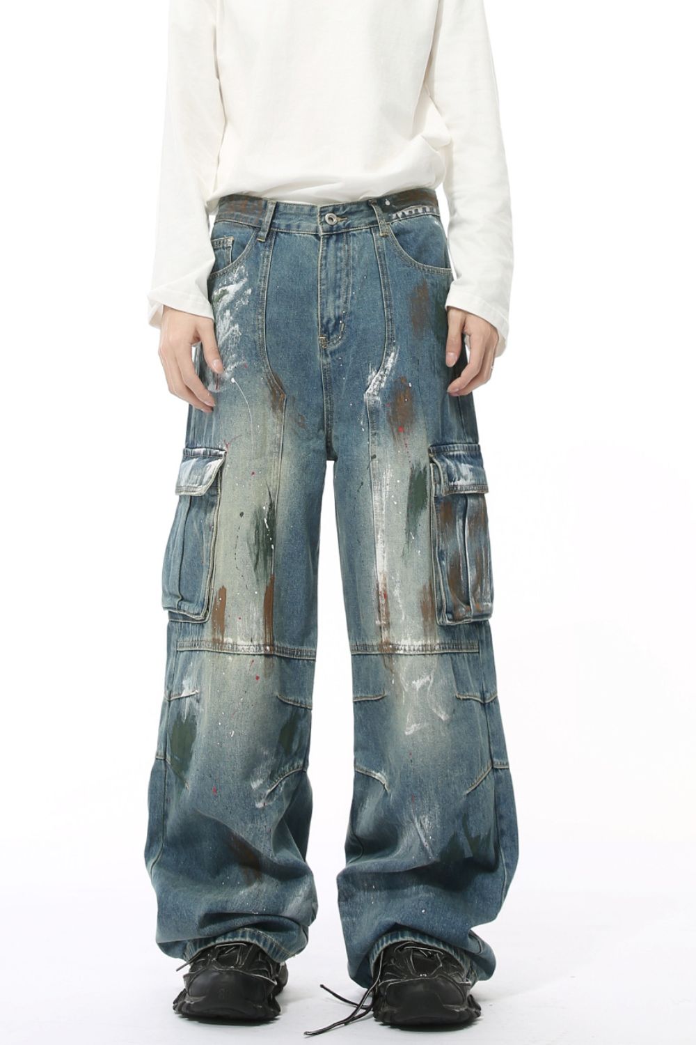Waste Soil Style Jeans with Cargo Pockets