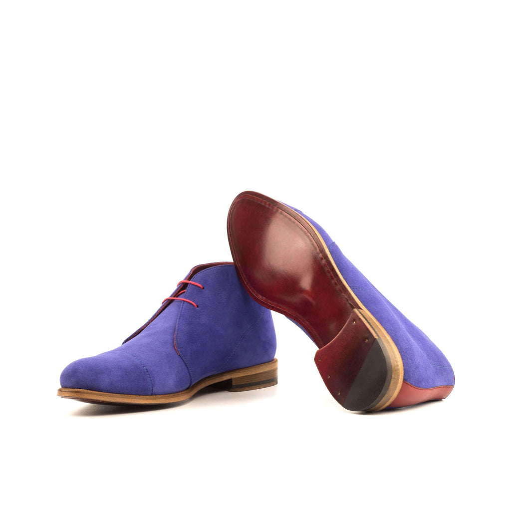 Buy Admiral Chukka boots by Que Shebley