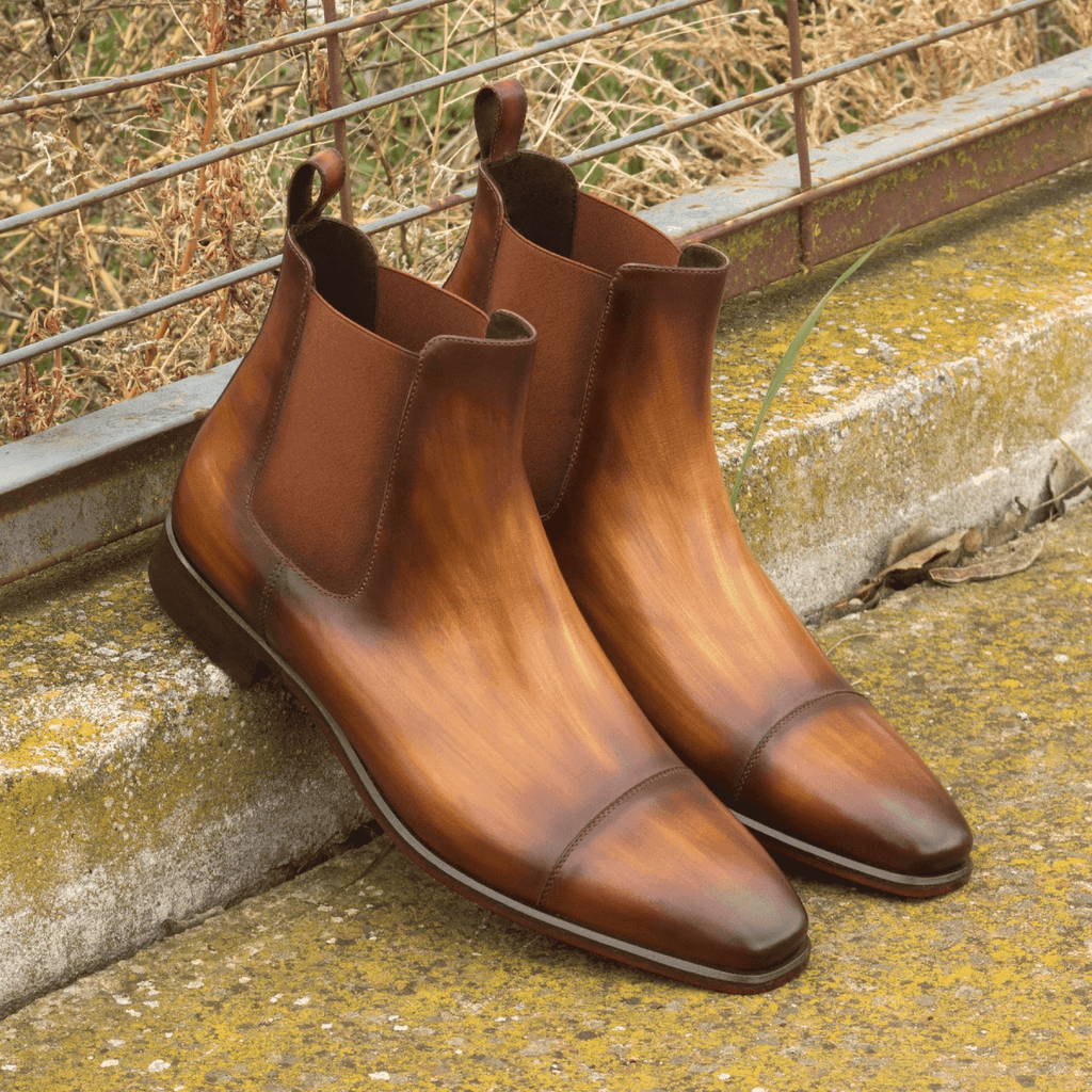 Buy Caratacos Patina Chelsea Boots by Que Shebley
