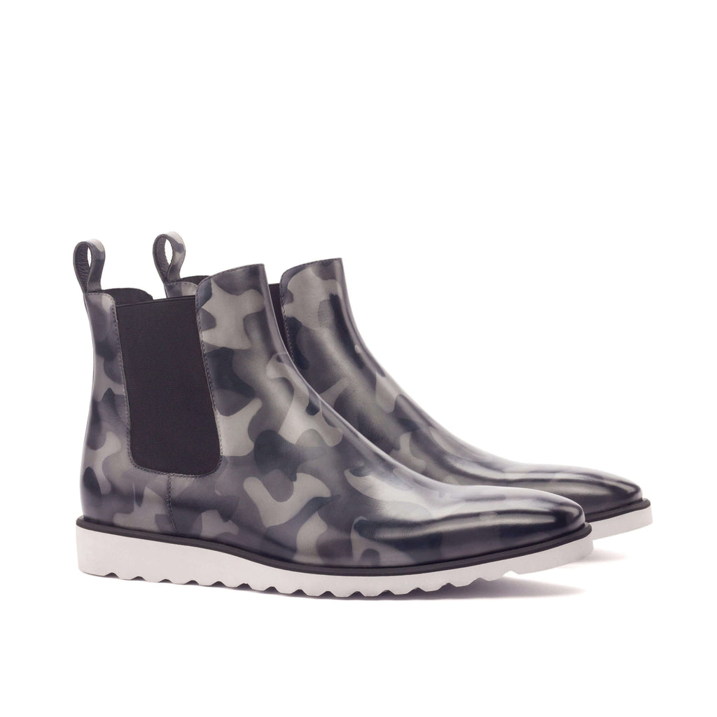Buy Commando II Chelsea Boots by Que Shebley