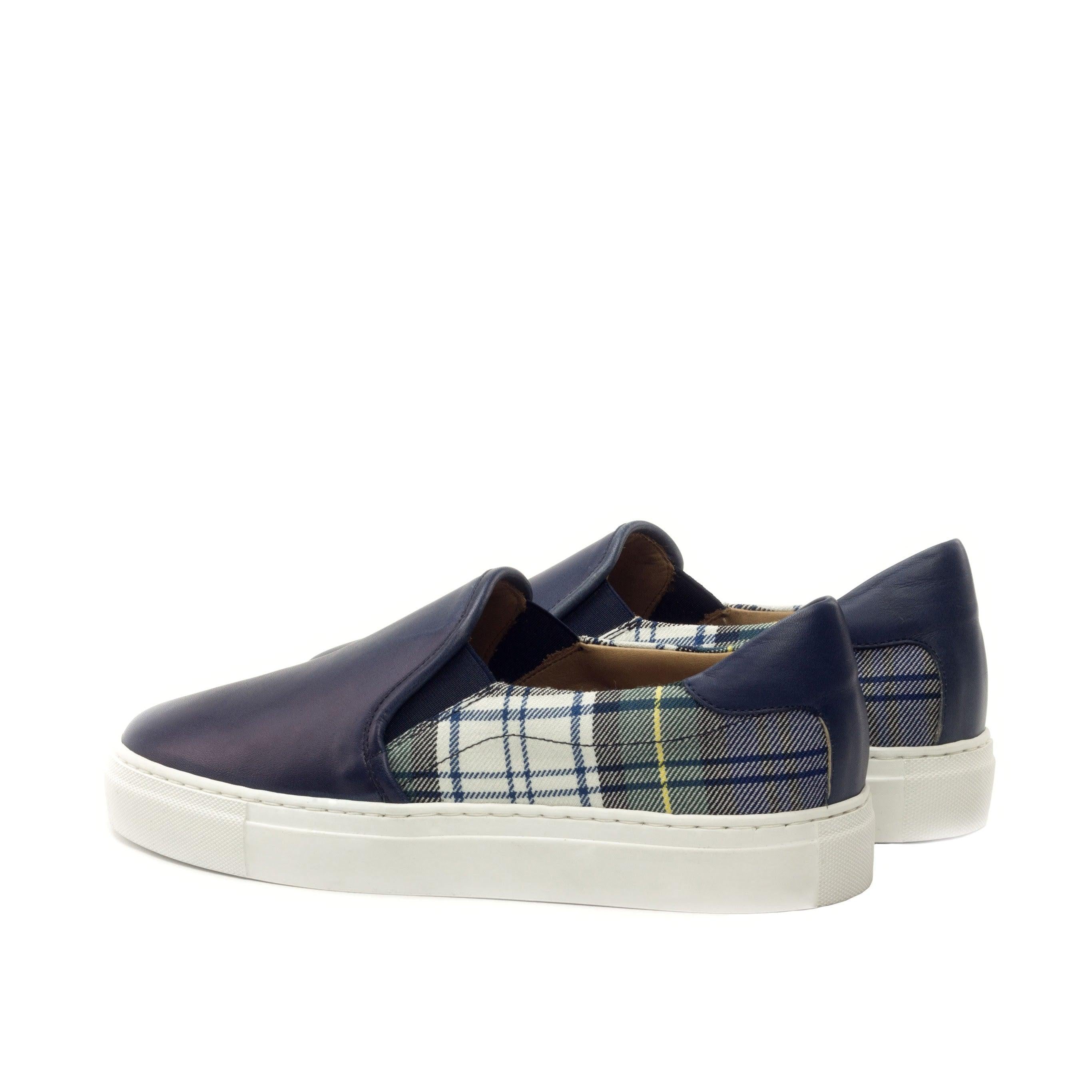 Buy Crito slip on sneaker by Que Shebley