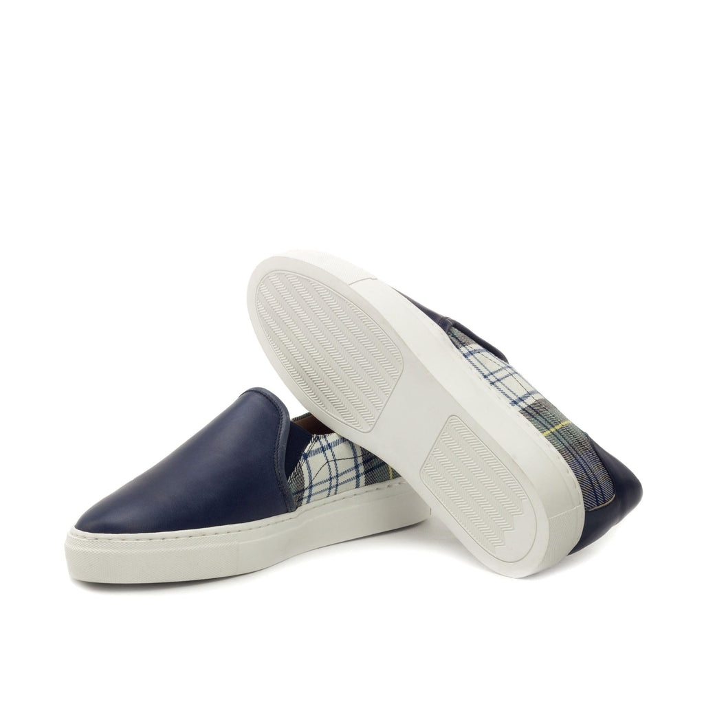 Buy Crito slip on sneaker by Que Shebley