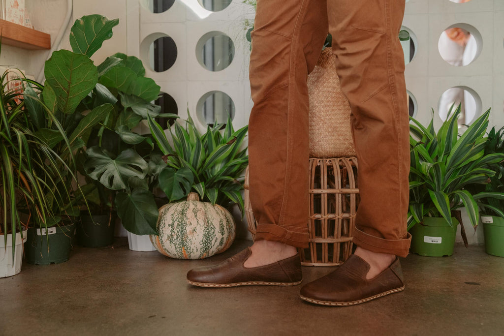 Buy Men's Barefoot Grounding Slip-on Shoes / Coffee by Raum